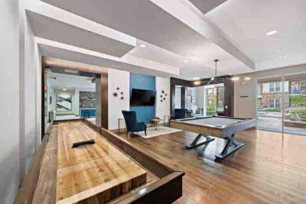 Fancy Apt Downtown. Pool. Gym. Lounge. Pet Ok Houston Bagian luar foto